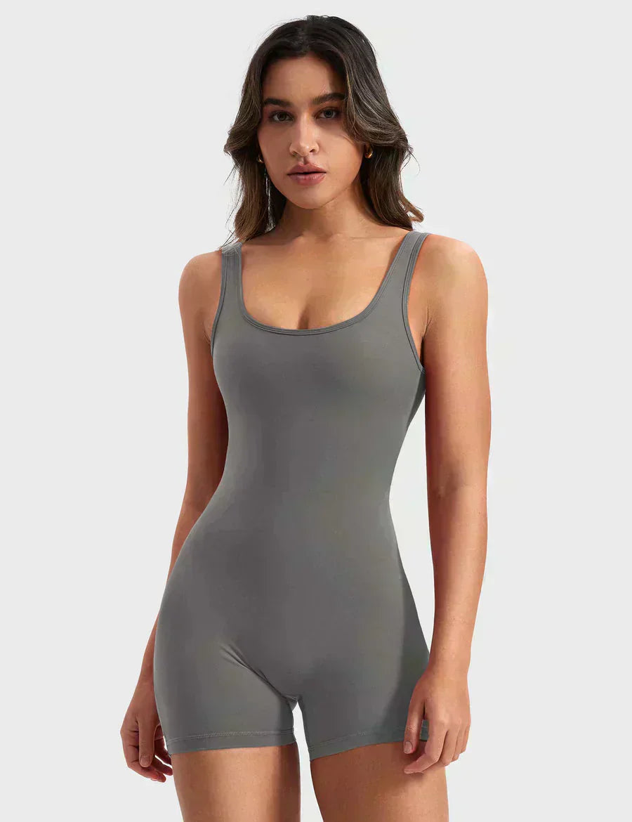 LUMARRO™ - VIRAL V-BACK ROMPER