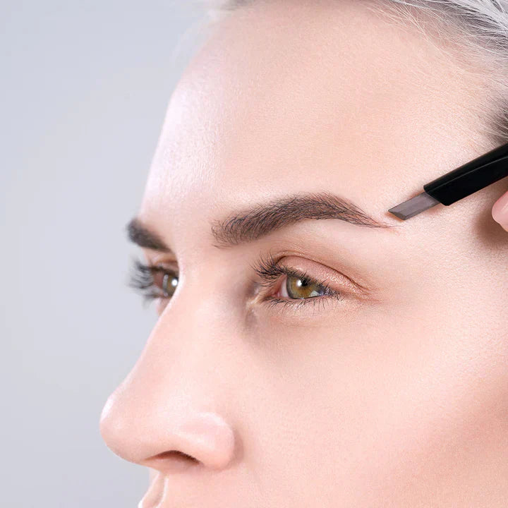 LUMARRO™   -  THE PERFECT BROW PENCIL - BUY 1 GET 1 FREE!